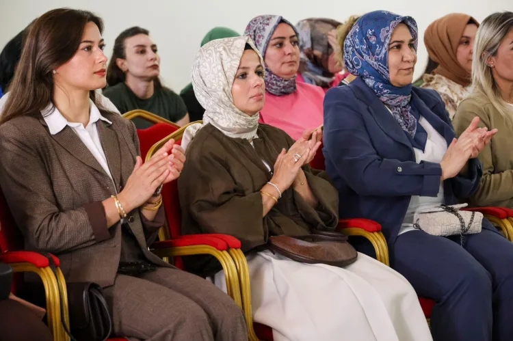 Koruyucu Ailelerle Çocuklara Sıcak Bir Yuva