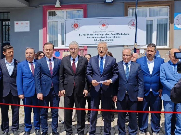 Köy Okullarına 64 Bilgisayarla Dijital Destek!