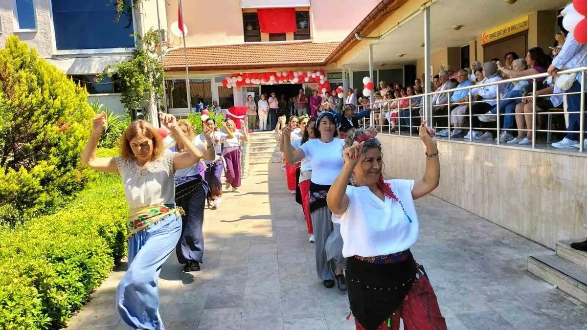 Köyceğiz’de Hayat Boyu Öğrenme Haftası Sergisi