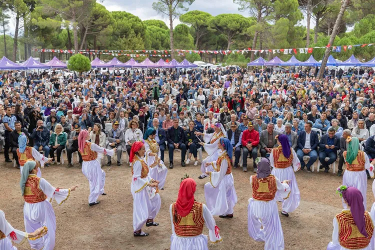 Kozak Yöresel Ürünler Şenliği’ne Yoğun İlgi!