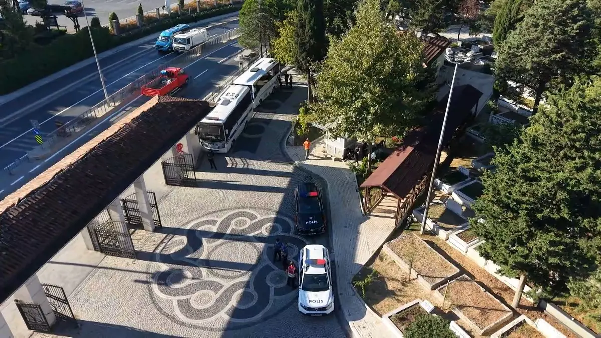 Kaşif Kozinoğlu nun mezarı açıldı! 15 yıl sonra sır perdesi aralanıyor 6