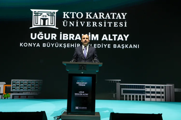 KTO Karatay Üniversitesi’nde Mezuniyet Coşkusu!