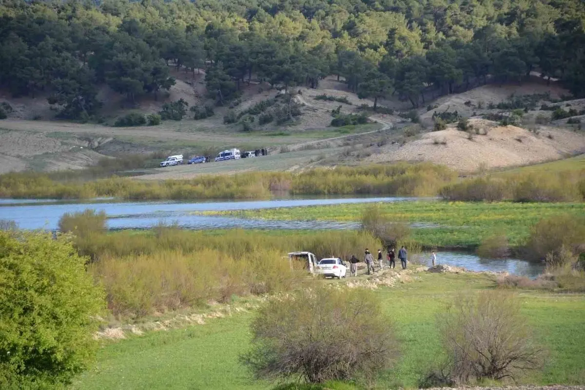 Vurdular, gömdüler, çıkarıp bir de yaktılar... Kübra Yapıcı nın cesedinin bir kısmı bulundu 6