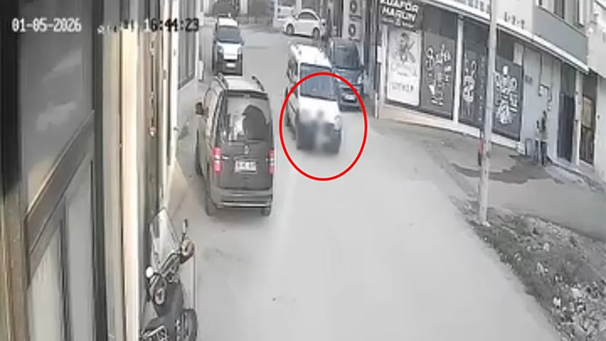 Küçük Kıza Araç Çarptı, Durumu İyi!
