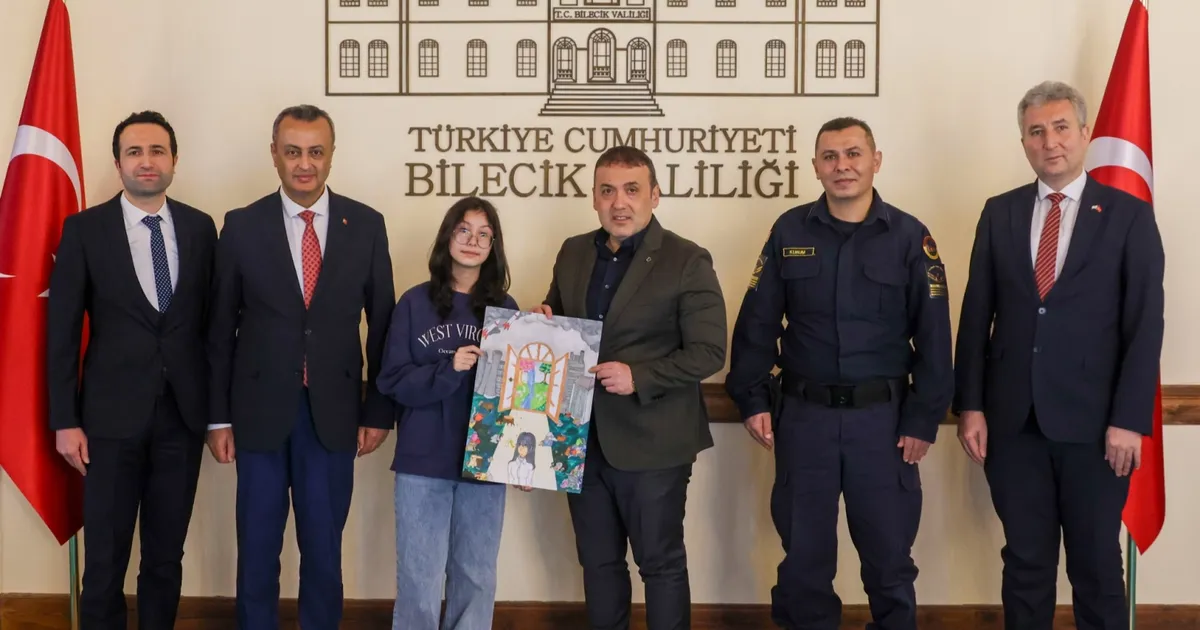 Küçük Ressam Aysima’nın Büyük Başarısı!