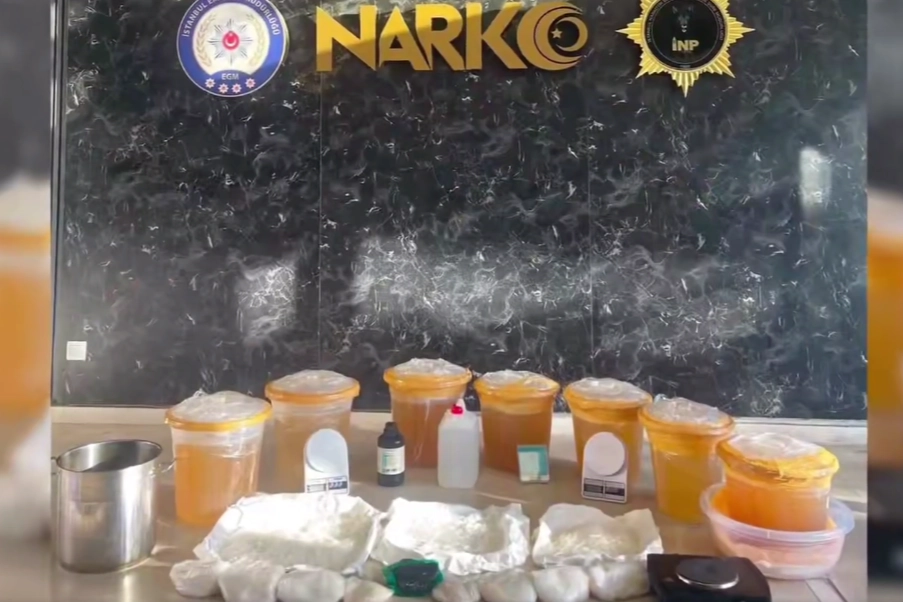 Küçükçekmece’de 90 Kilo Uyuşturucu Ele Geçirildi!