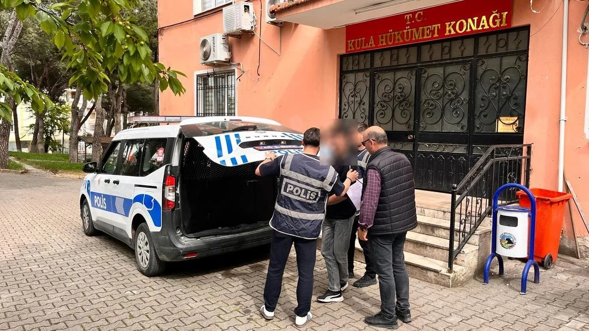 Kula’da Aranan Şahıs Yakalandı, Tutuklandı!