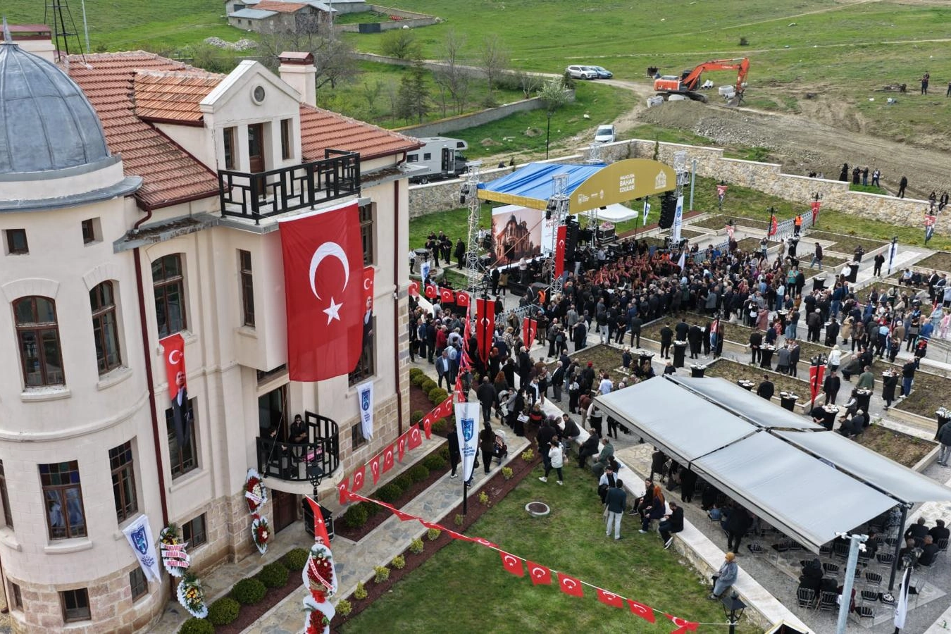 Kültür ve Sanatın Yeni Adresi: Halaçlı Konağı
