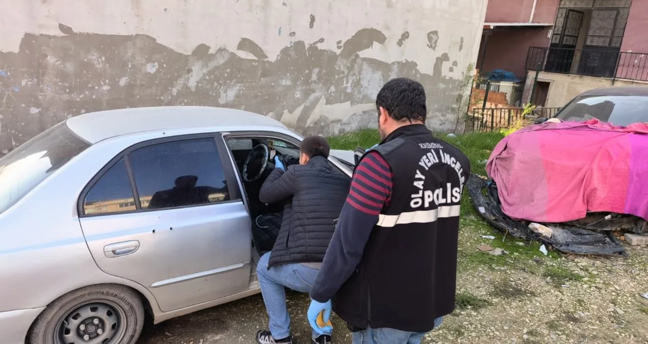 Kurşunlanan Otomobil İnegöl’de Şok Yarattı!