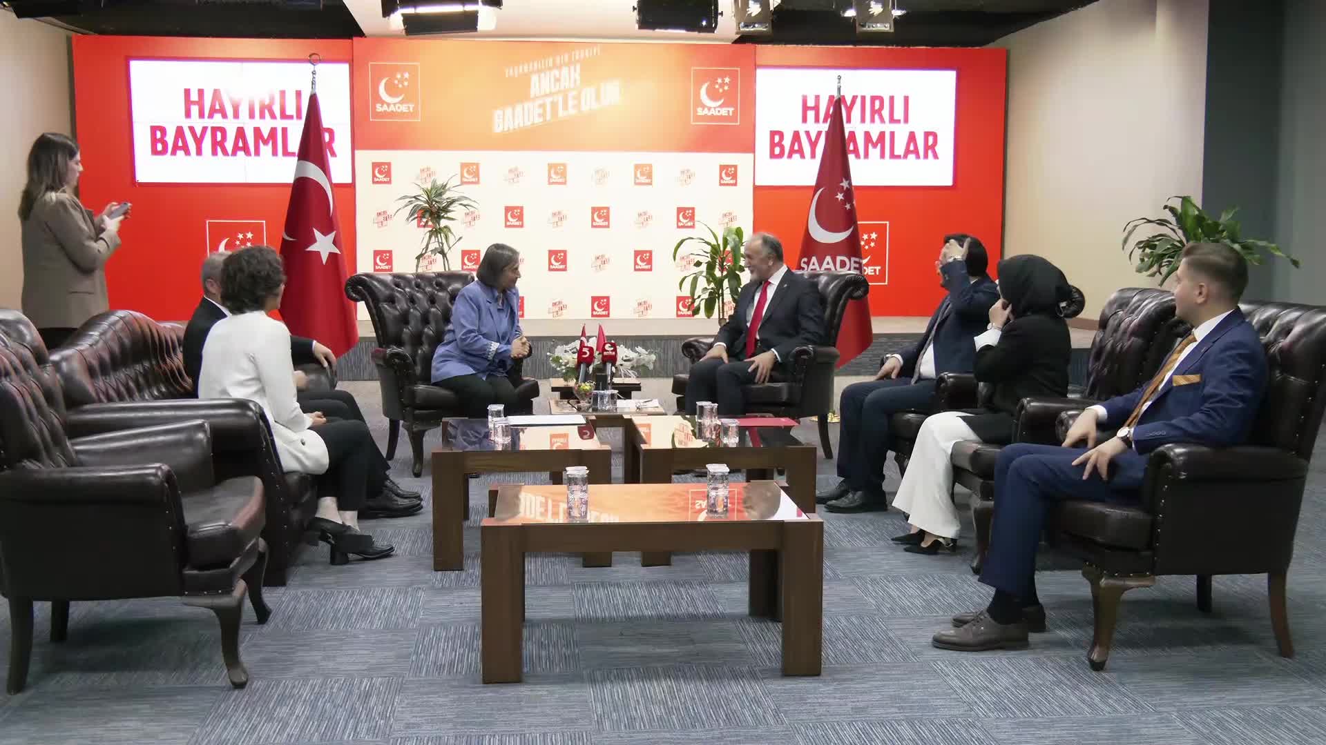 Kürt Sorunu İçin Siyasi Partilerden Çözüm Çağrısı