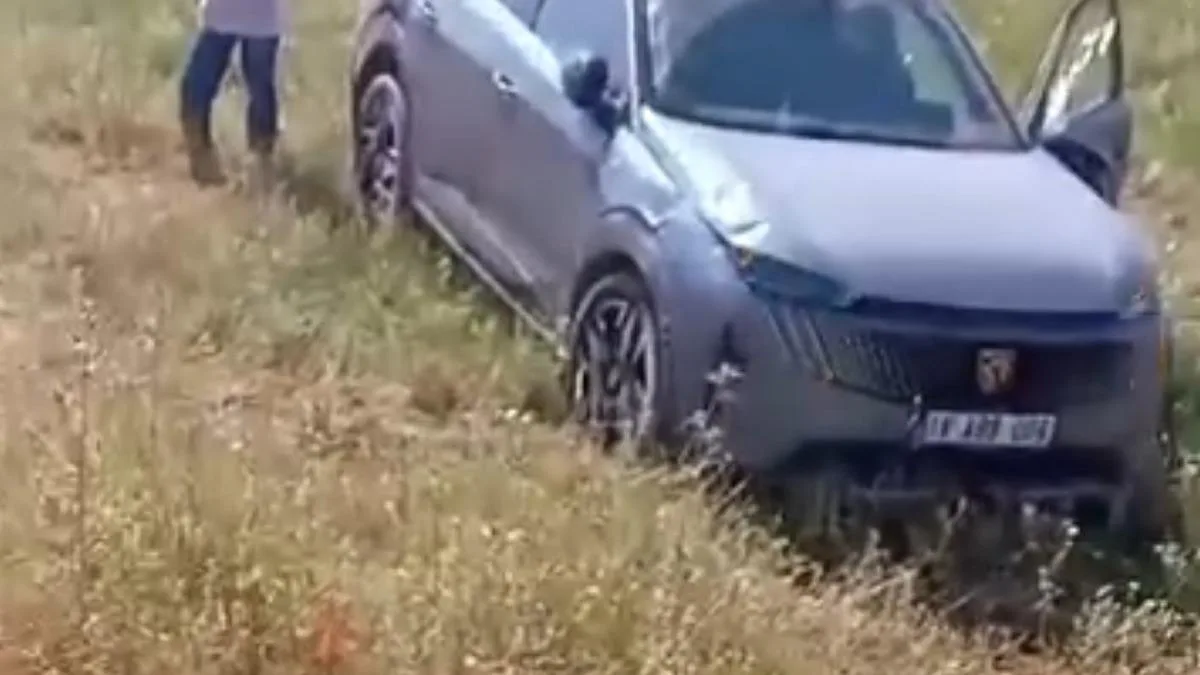 Kurtalan’da Öğretmen Kaza Geçirdi, Yaralı!