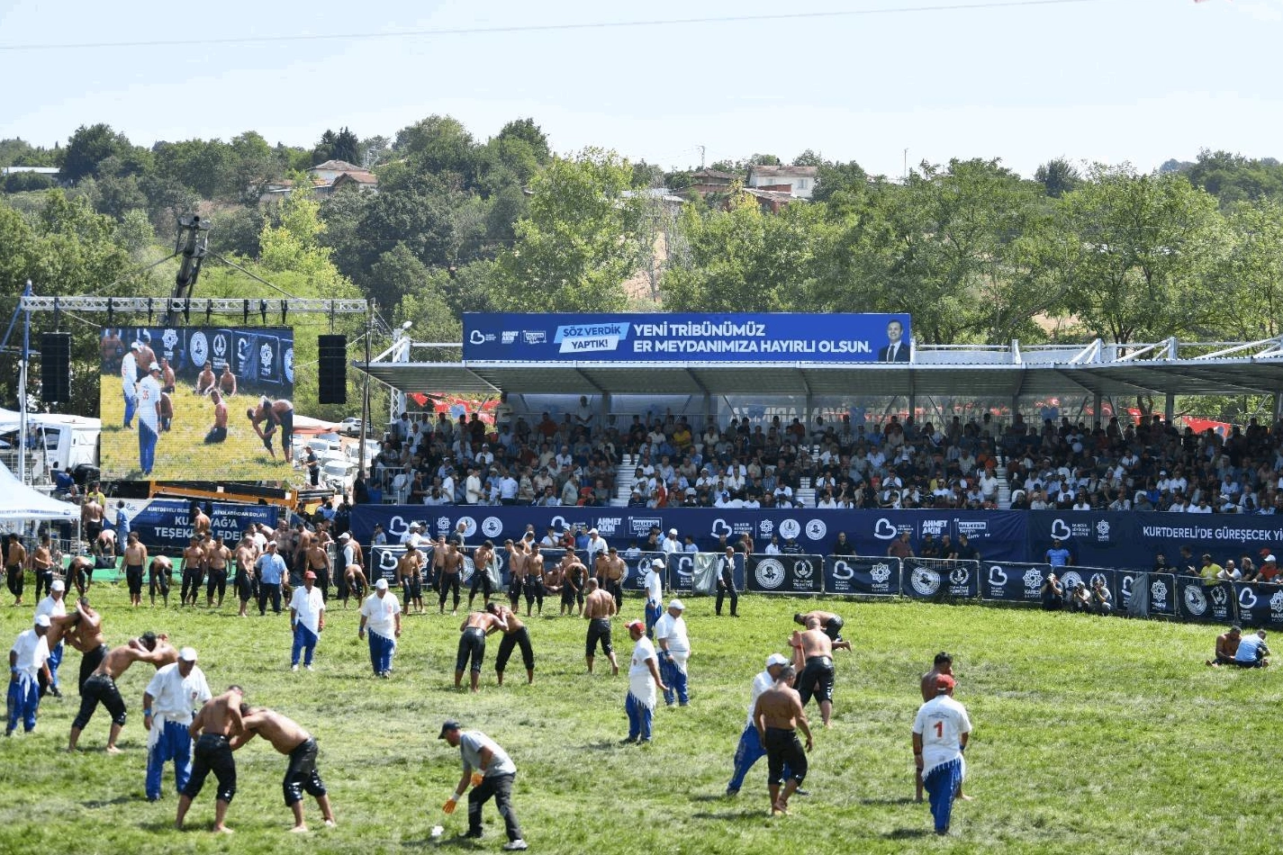 Kurtdere Er Meydanı’na Yeni Tribün Heyecanı!
