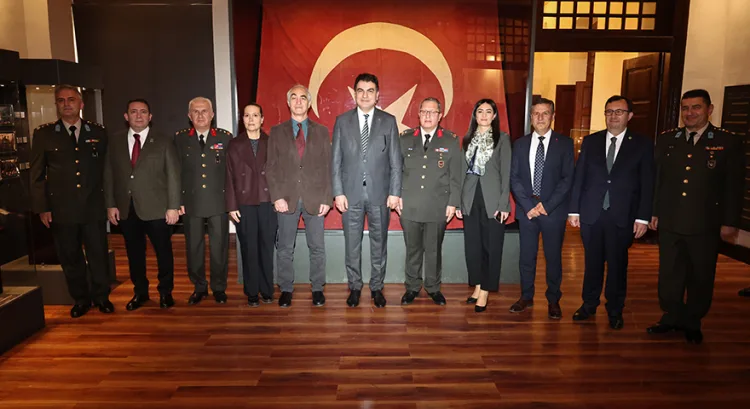 Kurtuluş Savaşı Mefkûre Kartları Sergisi Açıldı