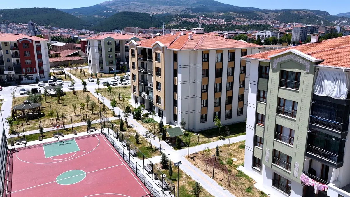 Bakan Kurum Kütahya dan kentsel dönüşüm görüntüleri paylaştı: