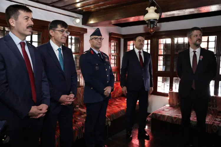 Kütahya’da Macar Özgürlük Savaşı Anması Yapıldı
