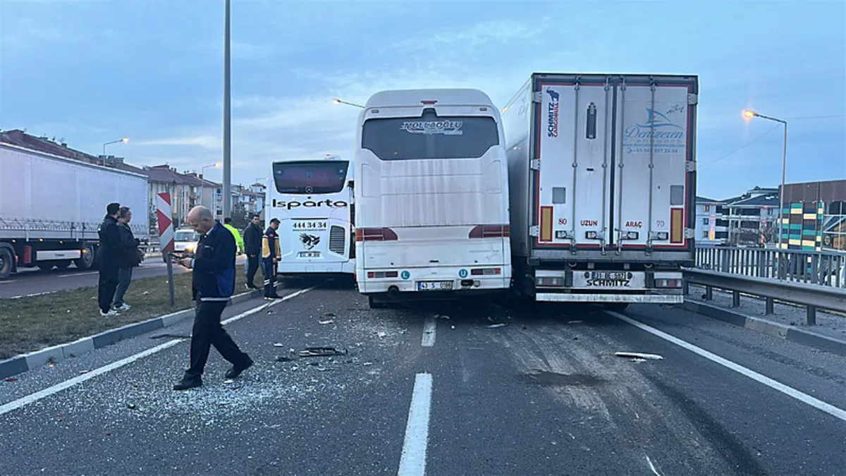 Kütahya’da Otobüs Kazası: 3 Yaralı!