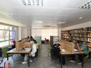 Emek Kütüphanesi