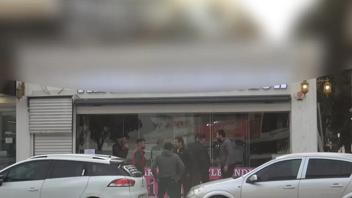 Kuyumcuya güvendiler hayatlarının şokunu yaşadılar! Kapıda not, içeride boş kasa 3
