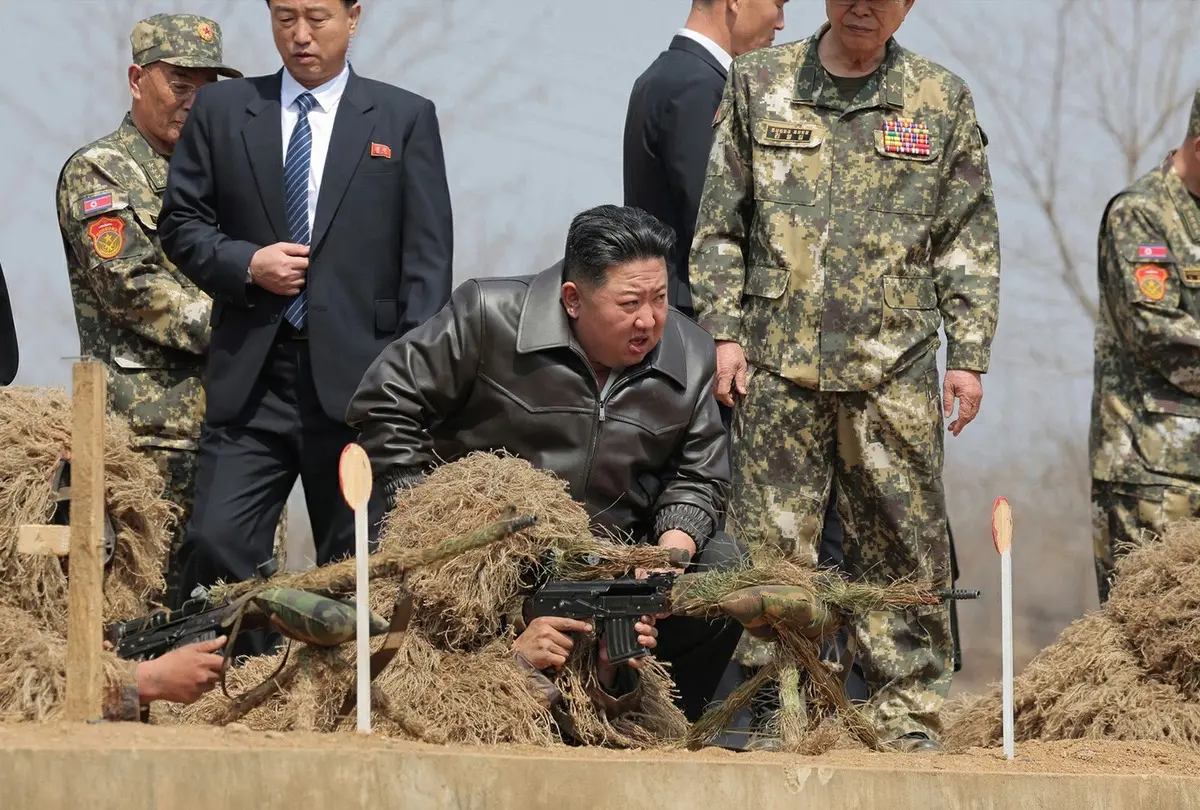 Orta Doğu daki savaşa girmek için can atıyordu! Kim Jong-Un dan çarpıcı hamle: 10 balistik füze fırlattı! 3