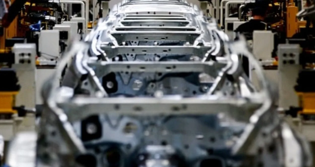 Lada, 2025 Hedeflerini Yükseltiyor!