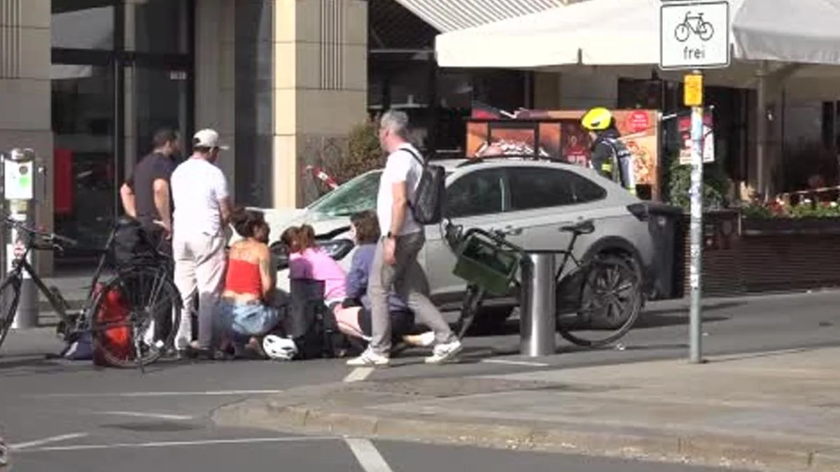Leipzig’de Araç Kalabalığa Daldı: 2 Ölü, 2 Yaralı
