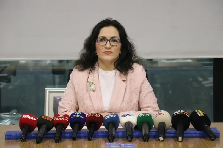 Lodos, Bursa’da Binaları Tehdit Ediyor!
