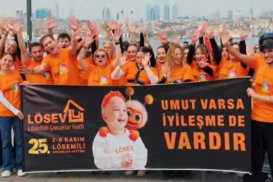 LÖSEV’den Üsküdar’da Farkındalık Etkinliği!