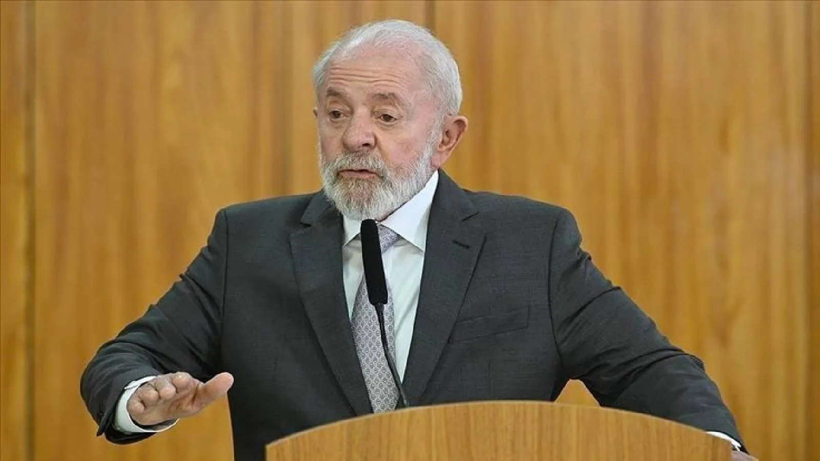 Lula’dan ABD’ye Sert Tepki: “Çocuk Gibi Muamele!”