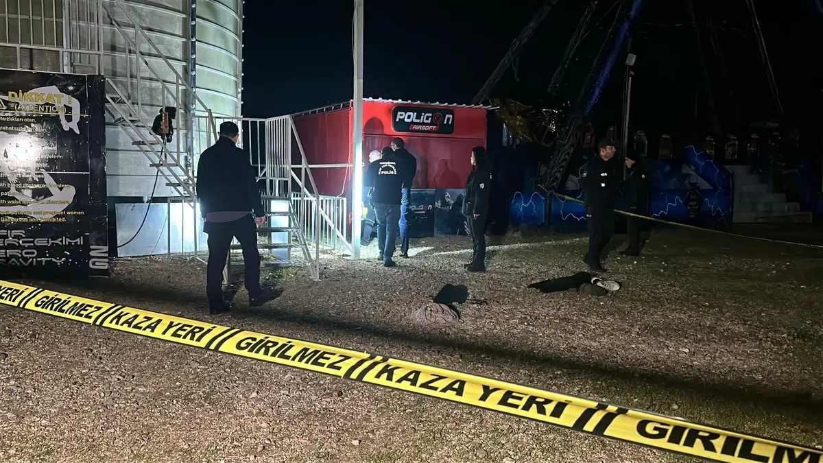 Lunaparkta korkunç olay! Sıfır yer çekimi isimli oyun aletinden düşerek hayatını kaybetti 5