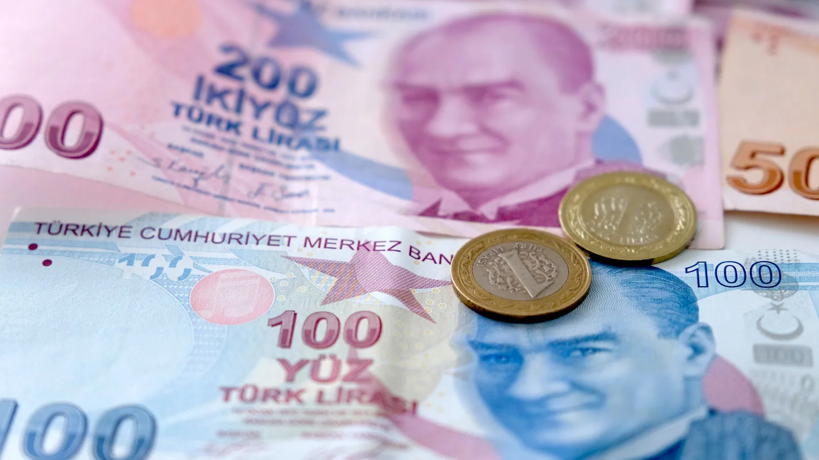 Maaşlardan yüzde 3 kesinti: Yeni emeklilik dönemi!