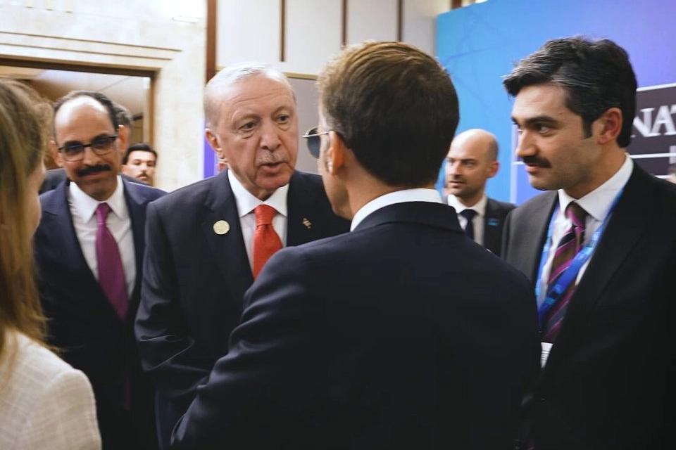 Macron’dan Erdoğan’a Selam Video Mesajı!