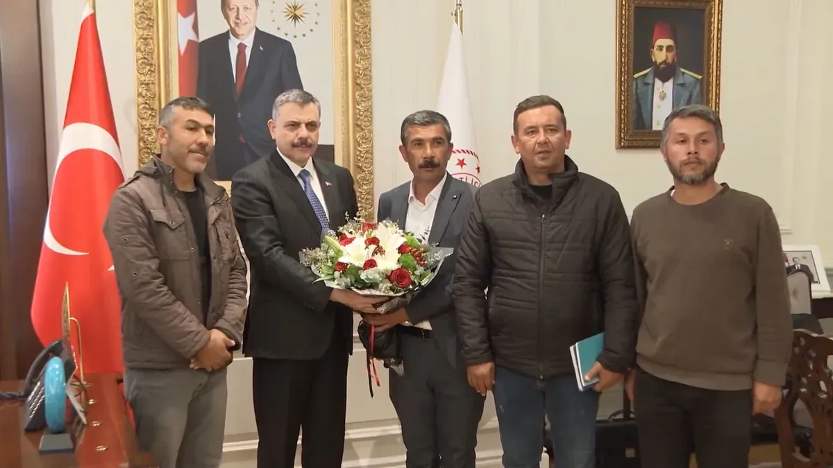 Maden İşçilerinden Bakan Çiftçi’ye Teşekkür Ziyareti