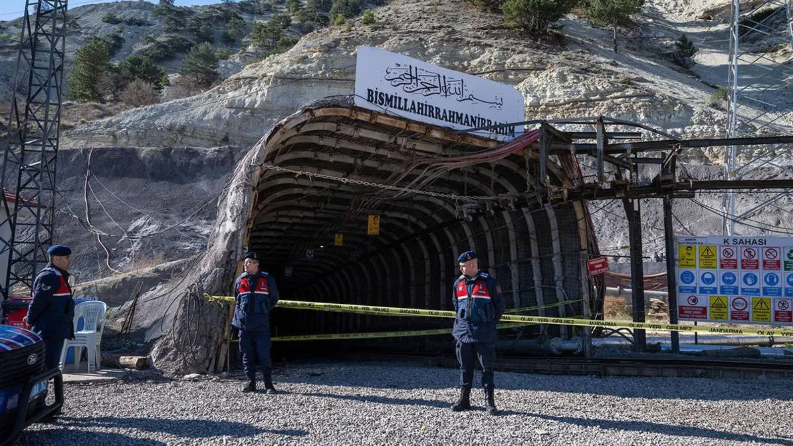 Maden Ocağındaki Göçükte 1 Ölü, 12 Yaralı!