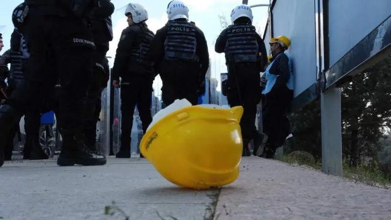 Madencilerin İsyanı: Ölüme Güzel Demek!