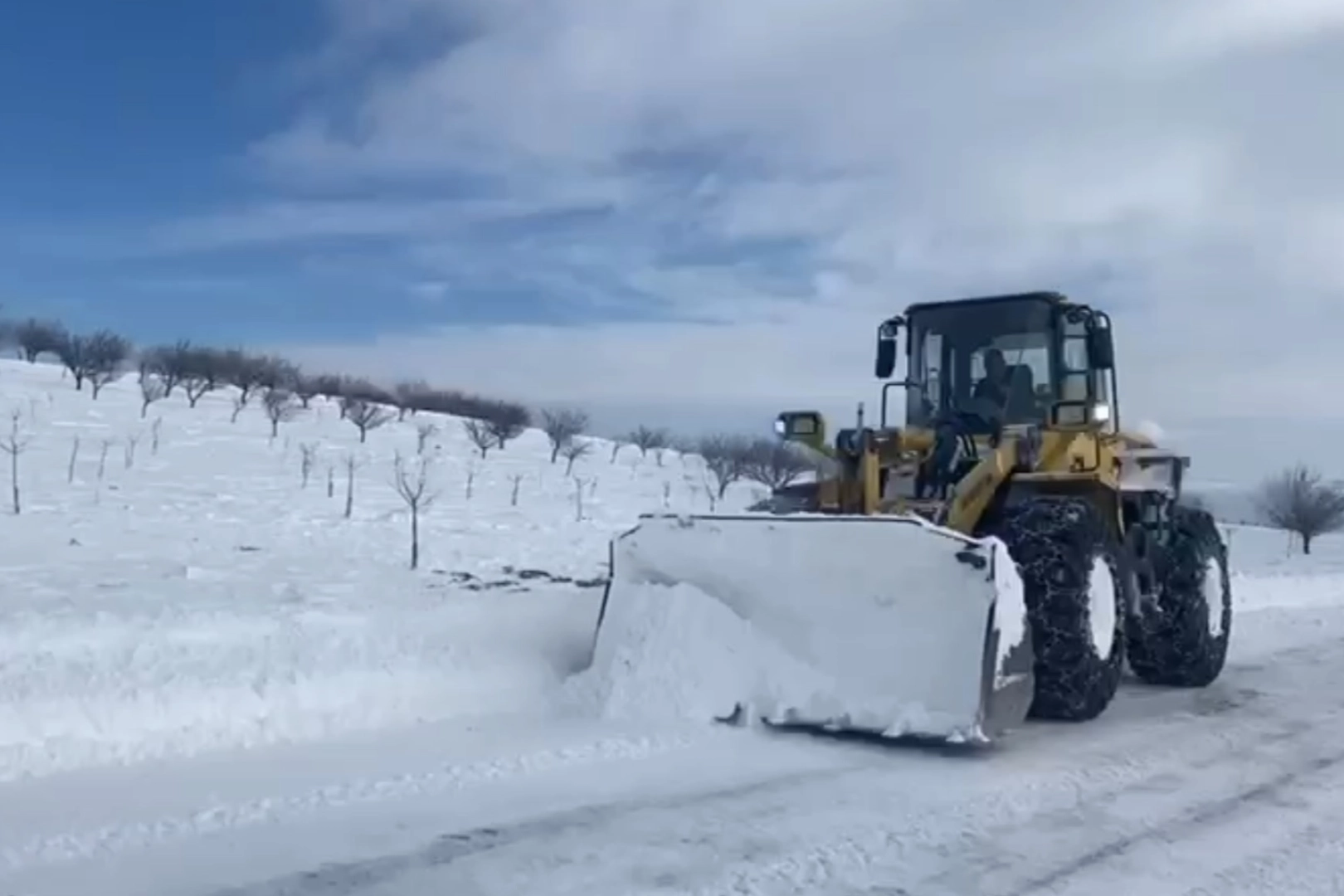 Malatya’da 1.527 km Yol Açma Çalışması Devam Ediyor!