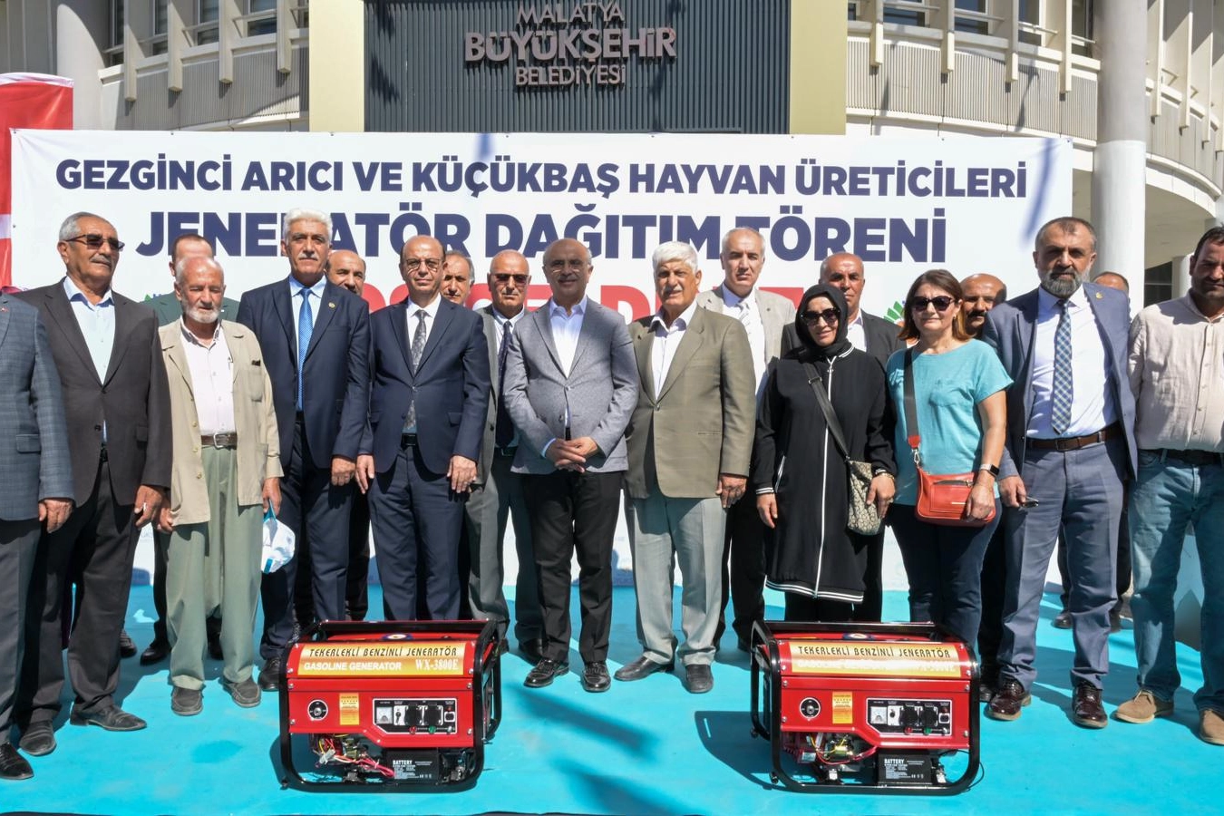 Malatya’da Çiftçilere 444 Jeneratör Desteği!