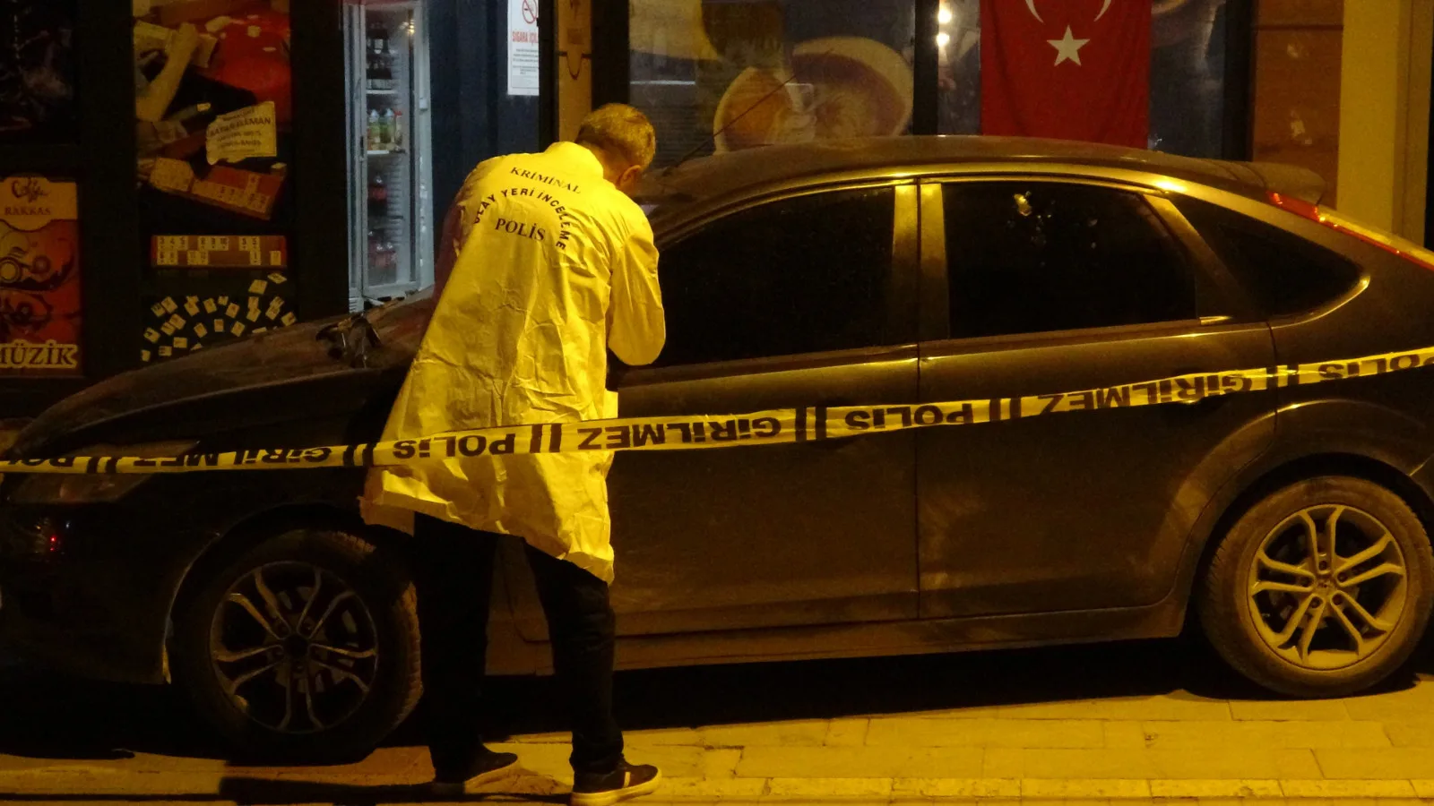 Malatya’da Kafeye Silahlı Saldırı: İki Yaralı!