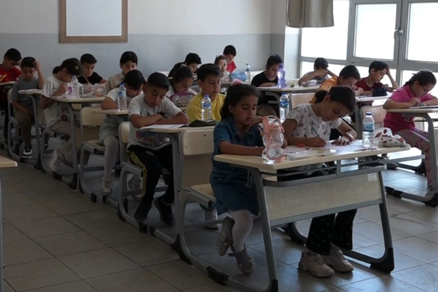 Malatya’da Ücretsiz Eğitim İçin Sınav Yapıldı