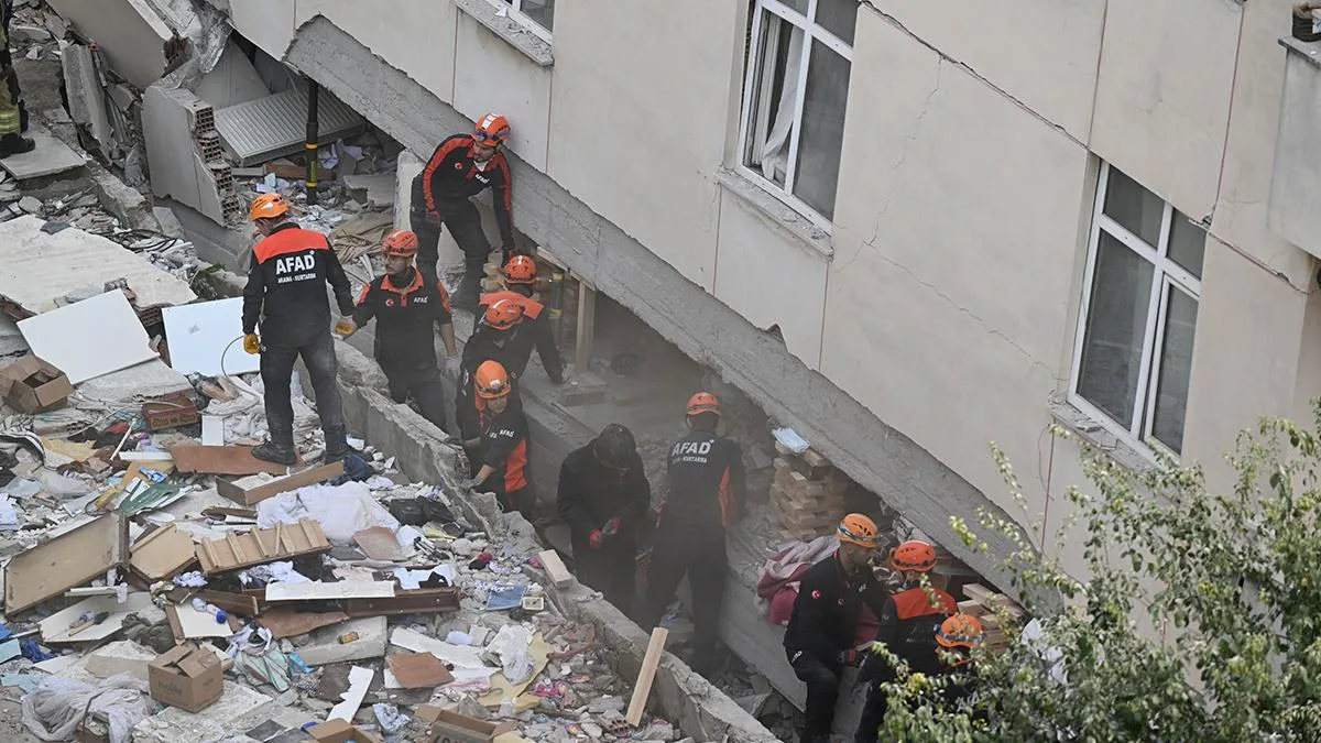 Maltepe’de Binanın Çökmesi: 5 Can Kaybı Var!