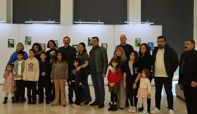 Maltepe’de Çocukların Renkli Hayalleri Sergilendi