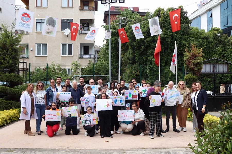 Maltepe’de Engellilerle Sanatla Dayanışma