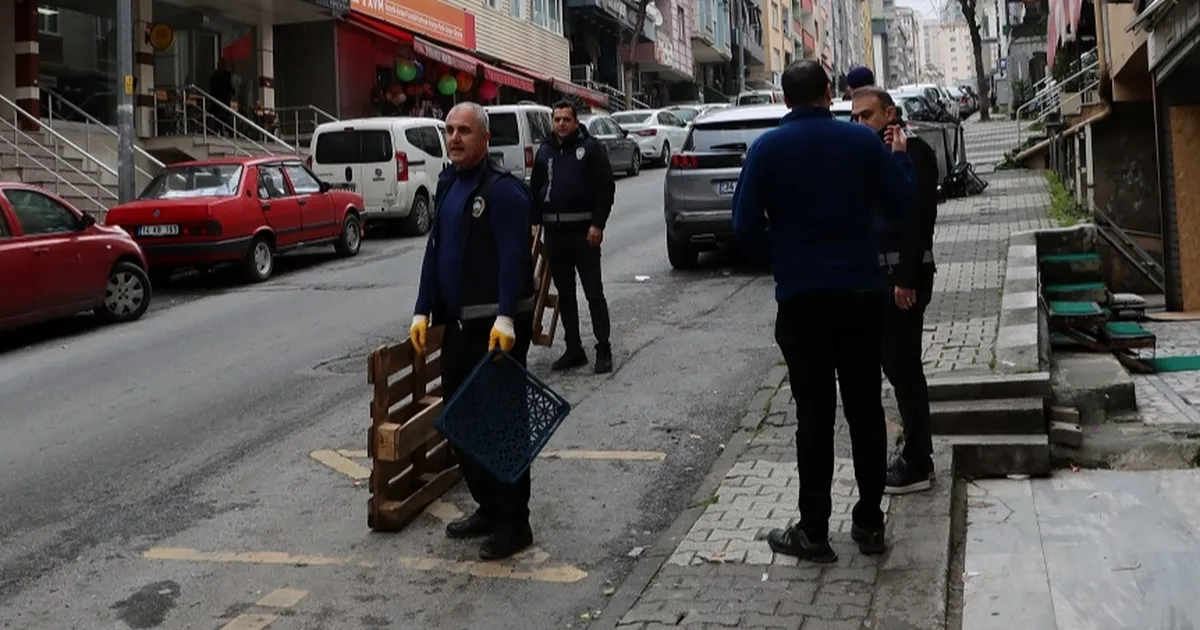 Maltepe’de İşgallere Zabıta Müdahalesi Devam Ediyor