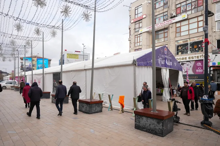 Maltepe’de Ramazan Coşkusu: İftar ve Eğlenceler!