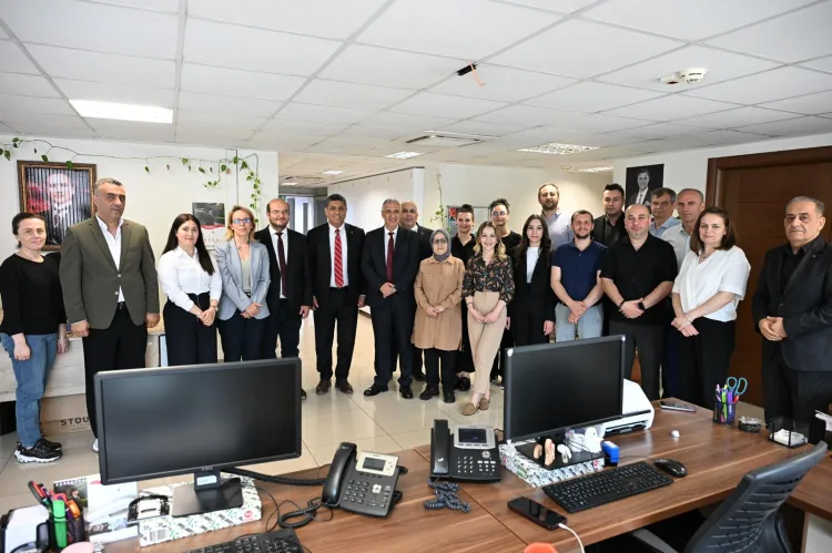 Manisa’da Bayramlaşma: Birlik ve Beraberlik Mesajı