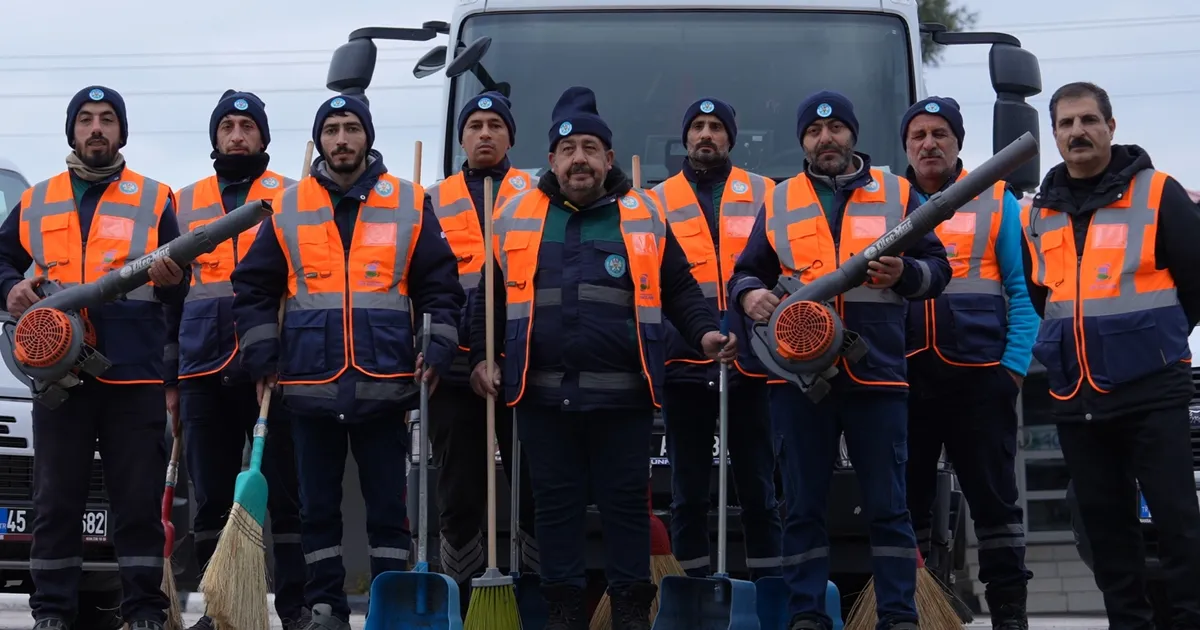 Manisa’da Çöp Avcıları Kirliliğe Karşı Sahada!