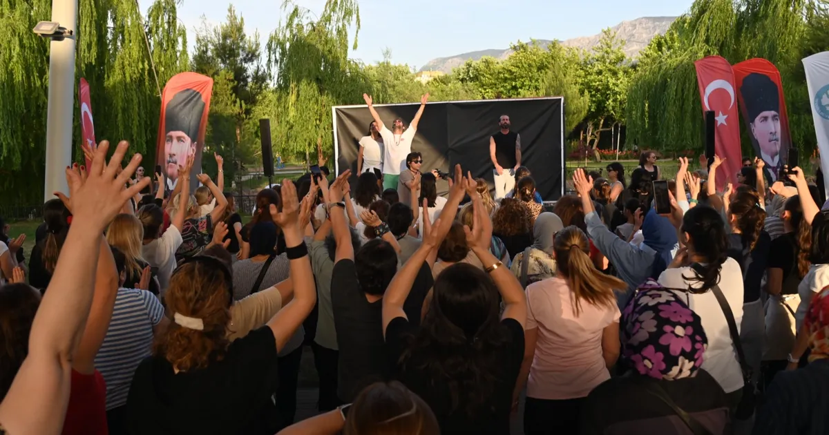 Manisa’da Gençlik Festivali’nde Coşku Tavan!