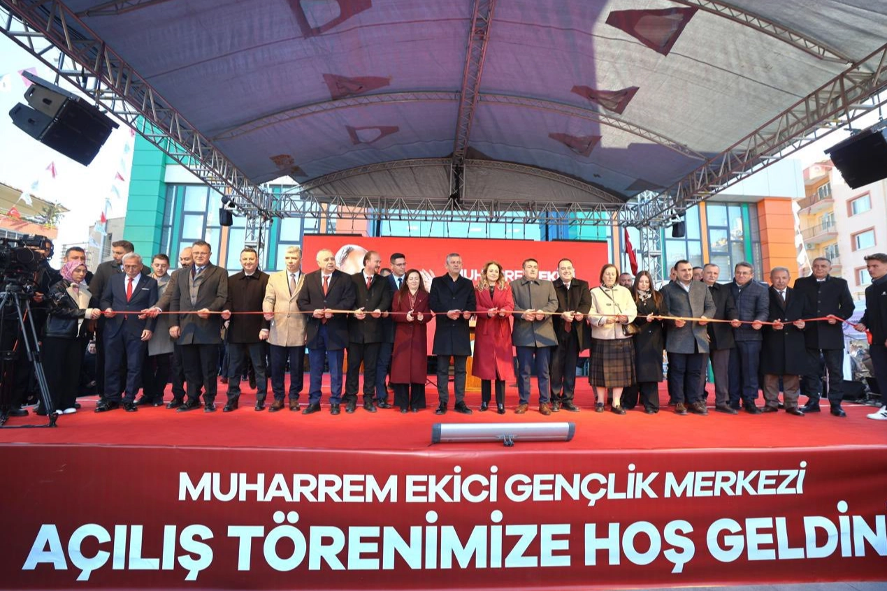 Manisa’da Gençlik ve Sosyal Projeler Açıldı
