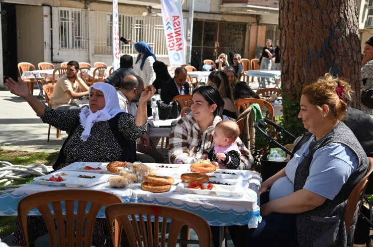 Manisa’da Hıdırellez Kahvaltısı Coşkusu Yaşandı!