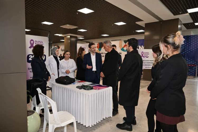Manisa’da Kanser Farkındalığı İçin Etkinlik Düzenlendi