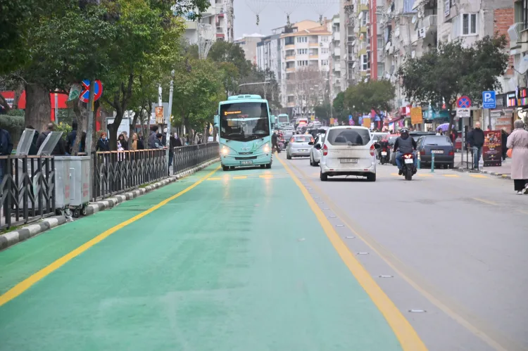 Kırmızı Yol Uygulaması Geri Çekiliyor